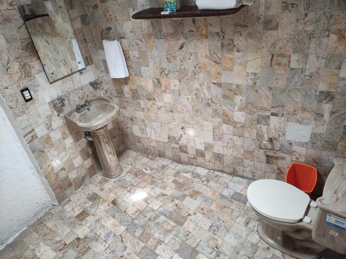 Hotel Posada Laura San Juan del Río Εξωτερικό φωτογραφία